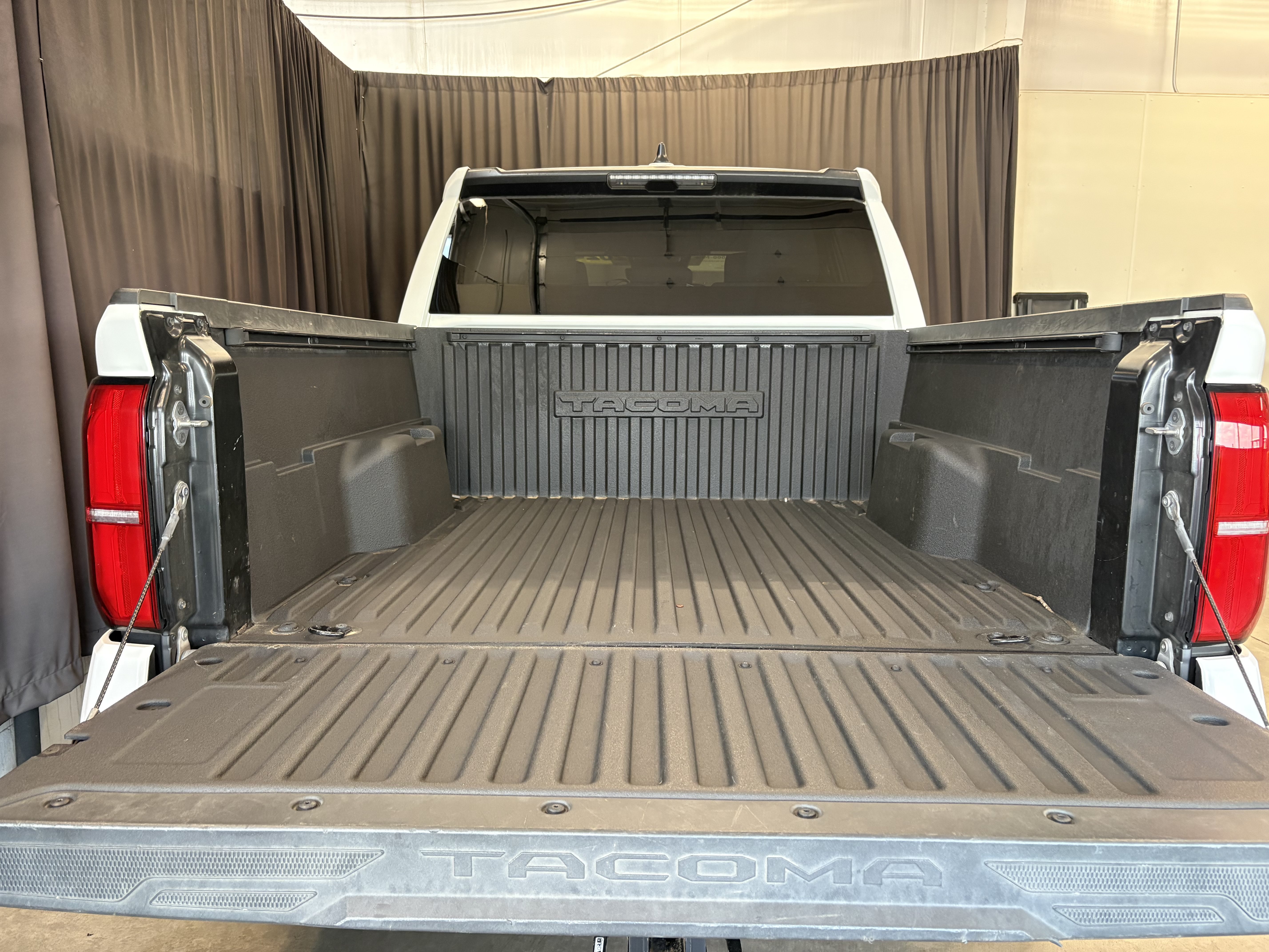 Certified 2024 Toyota Tacoma SR5 RWD image 30