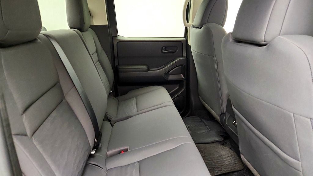 Used 2025 Nissan Frontier S AWD/4WD image 20
