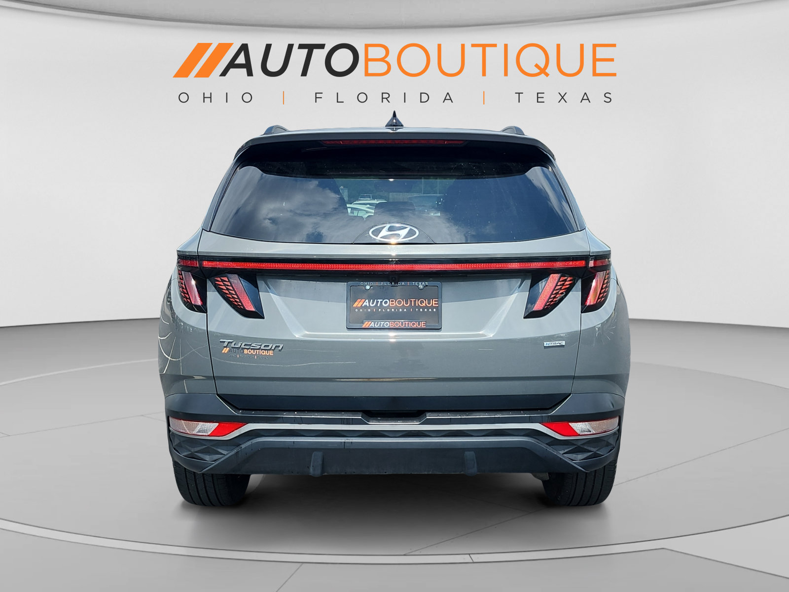 Used 2024 Hyundai Tucson SEL w/ Convenience Package AWD/4WD image 4