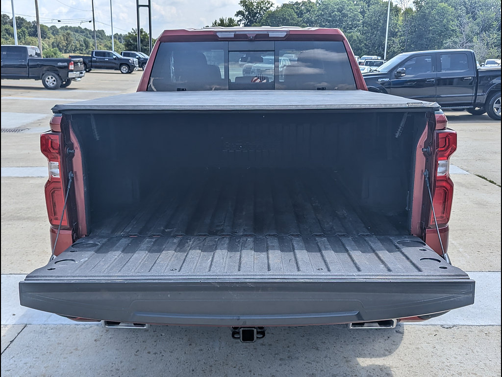 Used 2023 Chevrolet Silverado 1500 High Country w/ High Country Premium Package AWD/4WD image 15