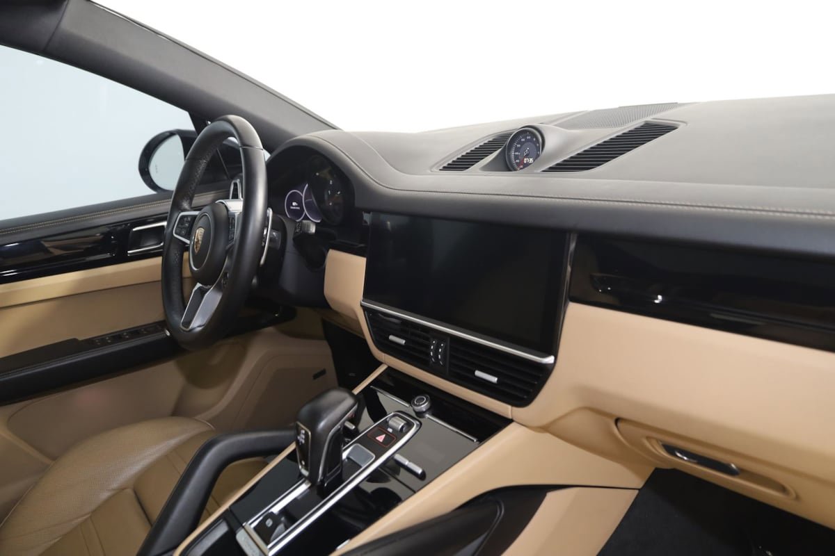 Used 2020 Porsche Cayenne AWD/4WD image 50