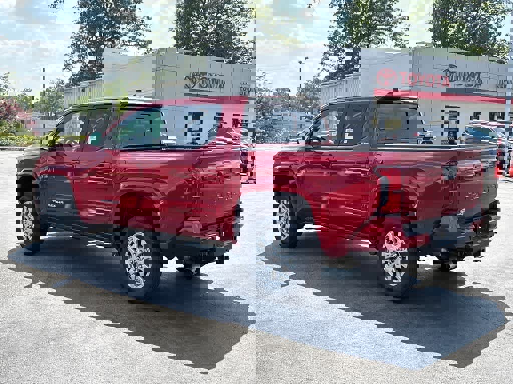 Used 2025 Toyota Tacoma SR5 w/ SR5 Upgrade Package image 26