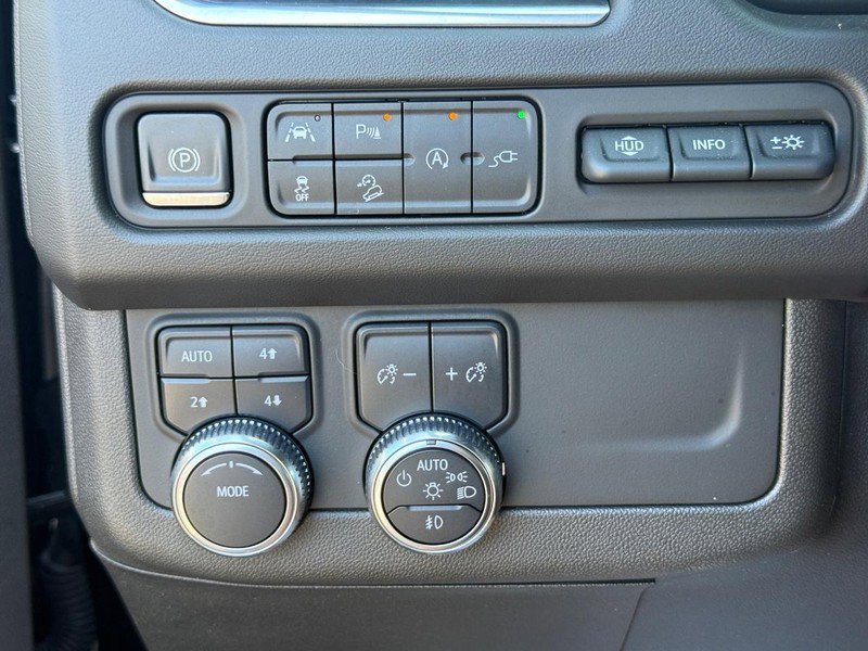 Used 2021 GMC Yukon XL AT4 w/ Rear Media and Nav Package image 27