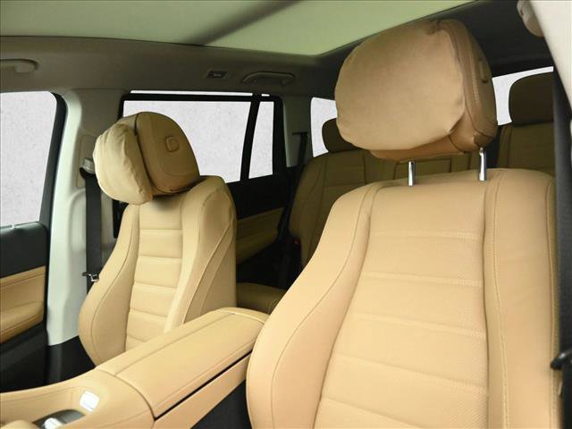 New 2026 Mercedes-Benz GLS 450 4MATIC image 9