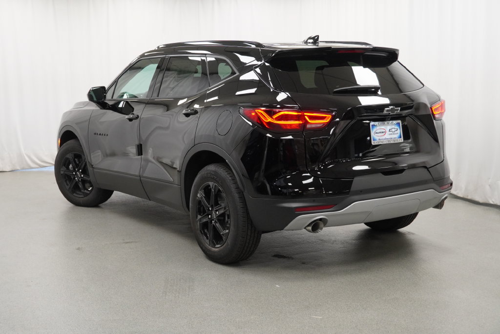 New 2026 Chevrolet Blazer LT w/ Convenience Package AWD/4WD image 4