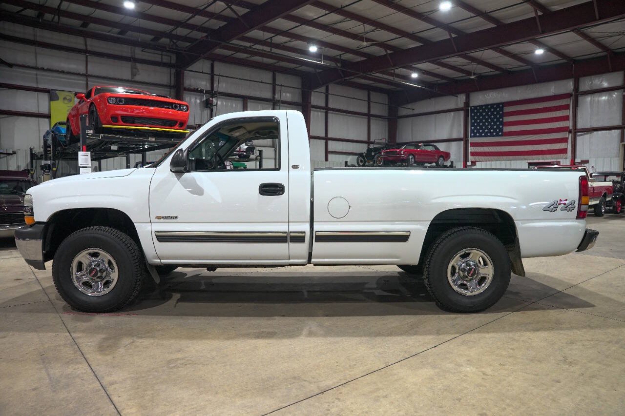 Used 2000 Chevrolet Silverado 1500 4x4 Regular Cab w/ Exterior Appearance Pkg image 4