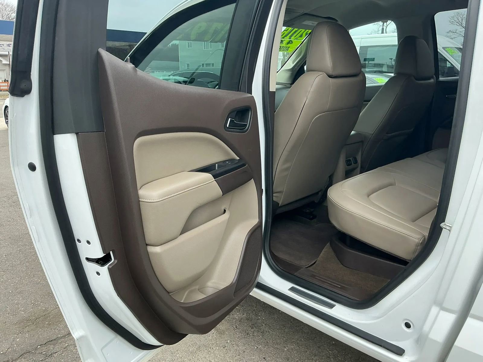 Used 2016 GMC Canyon SLT AWD/4WD image 7