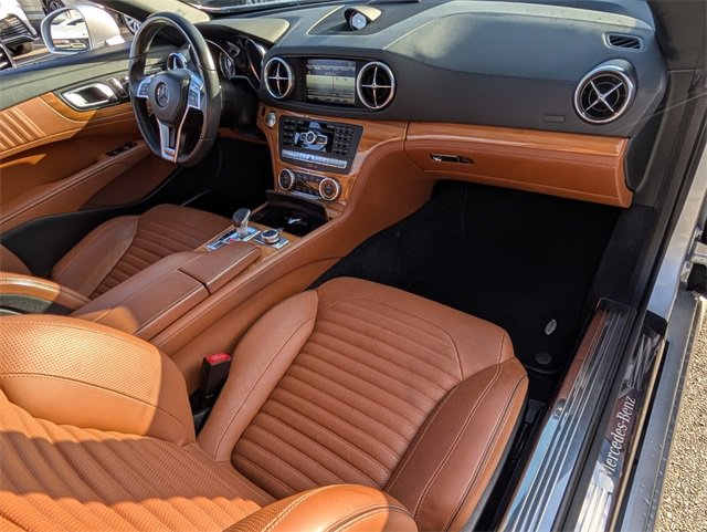 Used 2016 Mercedes-Benz SL 550 image 12