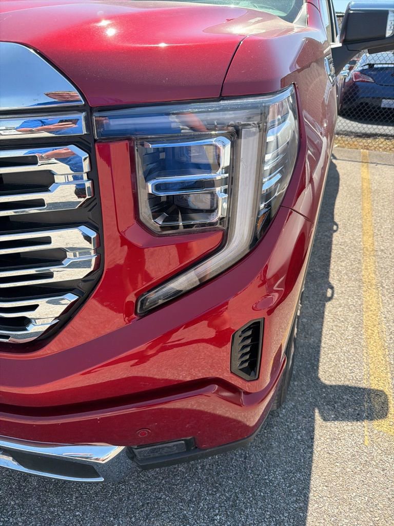 Used 2024 GMC Sierra 1500 Denali image 17