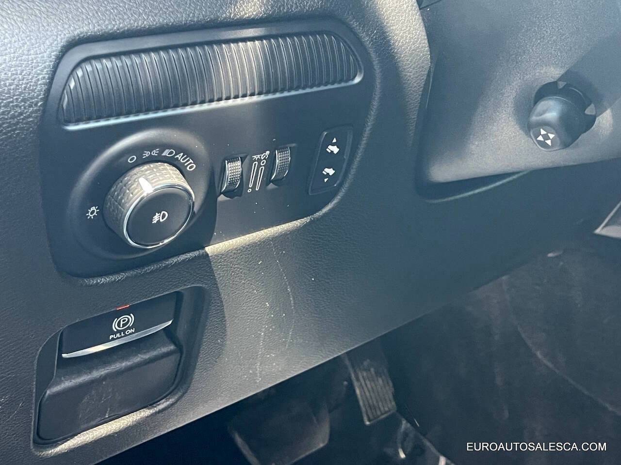 Used 2022 Jeep Wagoneer Series II image 41