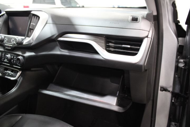 Used 2024 GMC Terrain SLT w/ Infotainment Package II AWD/4WD image 26