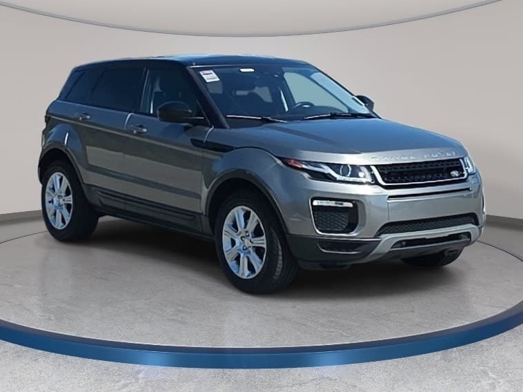 Used 2018 Land Rover Range Rover Evoque SE AWD/4WD image 3