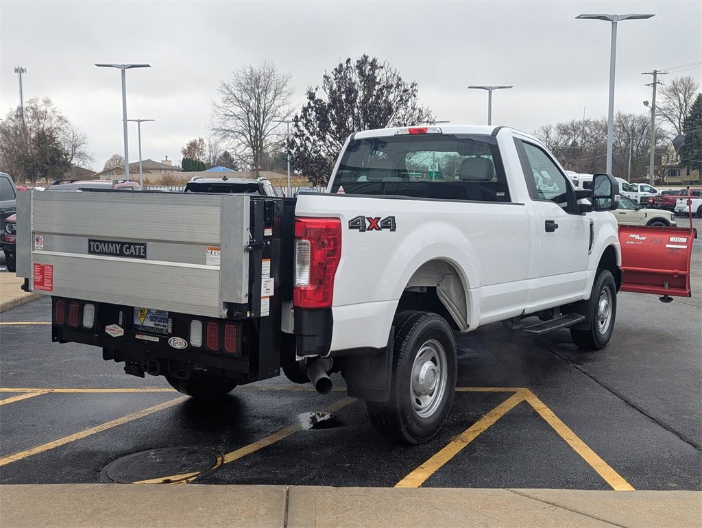 Used 2019 Ford F250 XL w/ Power Equipment Group image 3