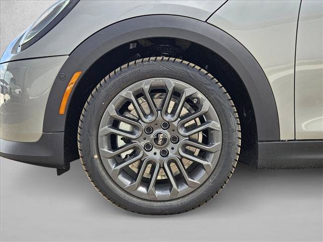 New 2026 MINI Cooper 4-Door Hardtop FWD image 9