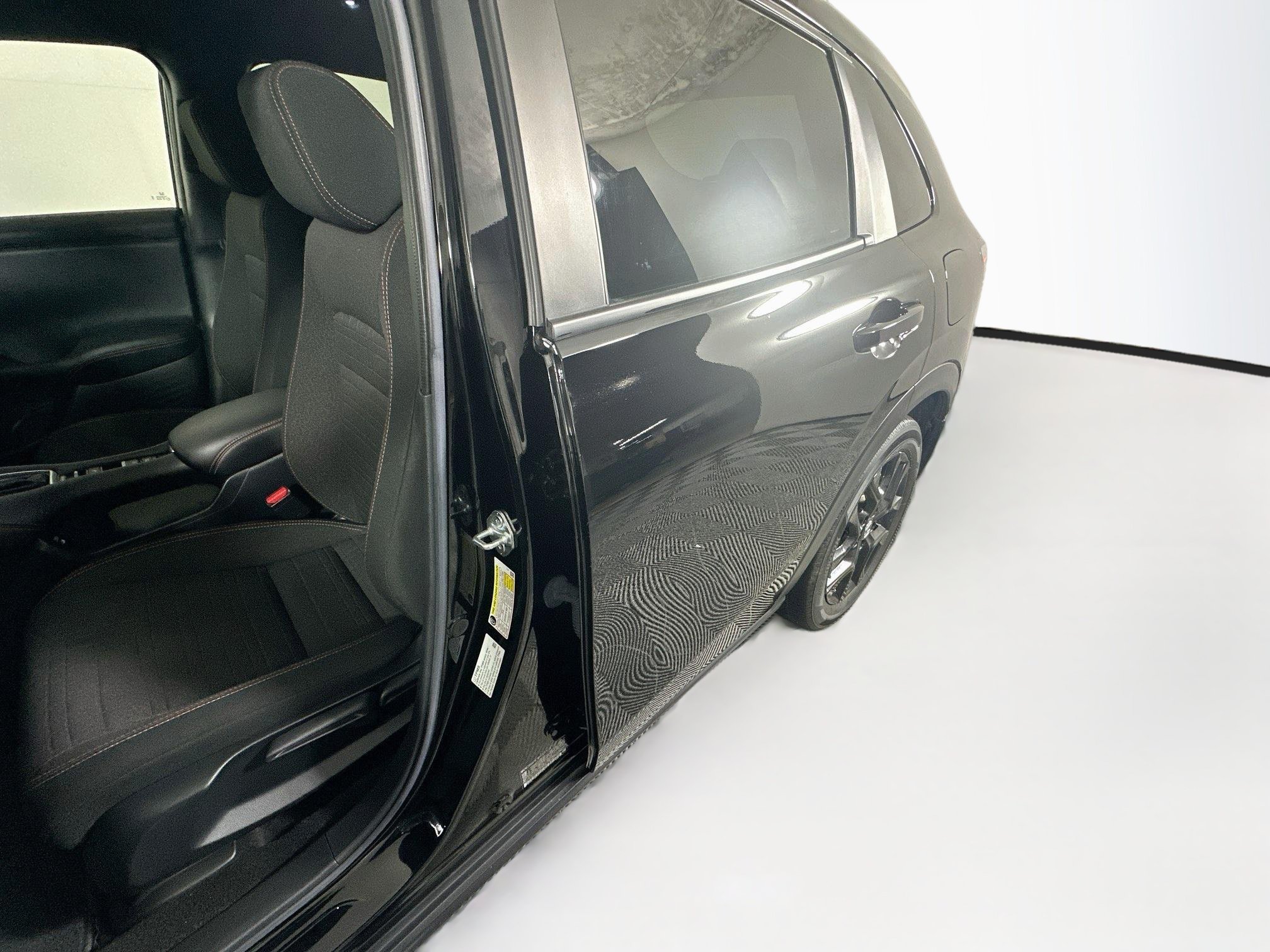 Used 2025 Honda HR-V Sport image 12