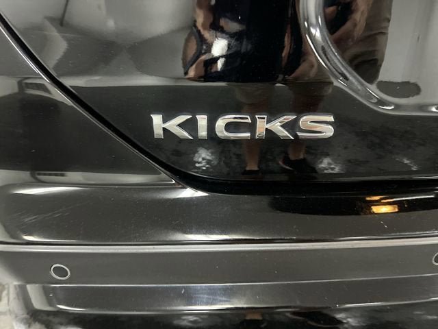 Used 2024 Nissan Kicks S FWD image 30