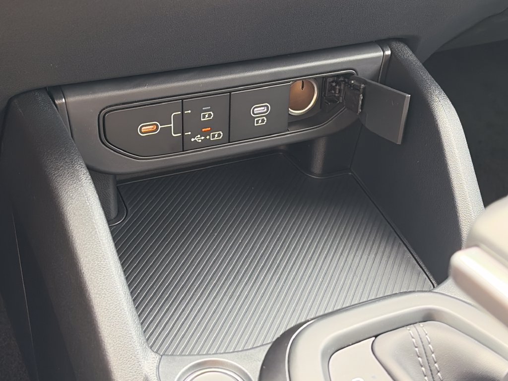 New 2026 Kia K4 FWD image 20
