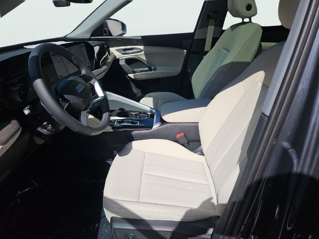 New 2026 Audi Q5 Premium AWD/4WD image 21