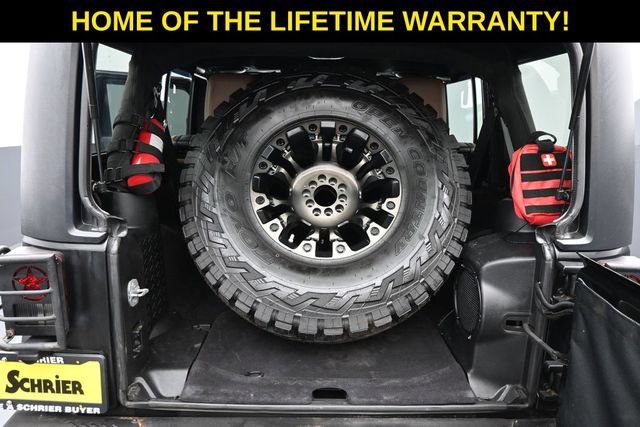 Used 2013 Jeep Wrangler Unlimited Rubicon w/ Connectivity Group AWD/4WD image 43