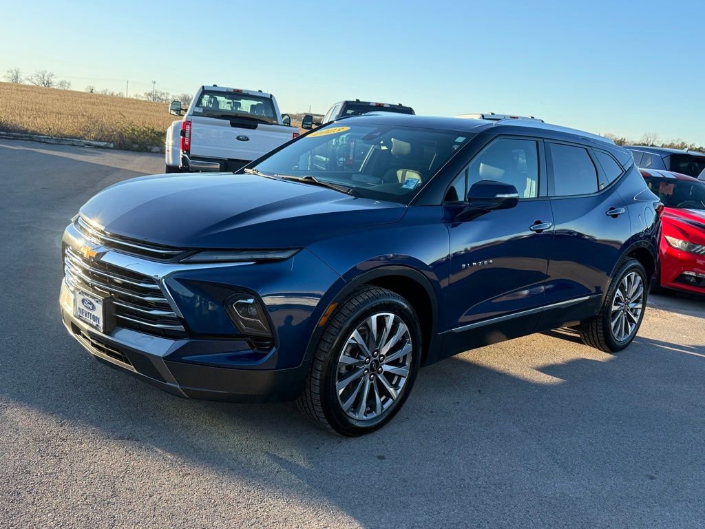Used 2023 Chevrolet Blazer Premier image 40