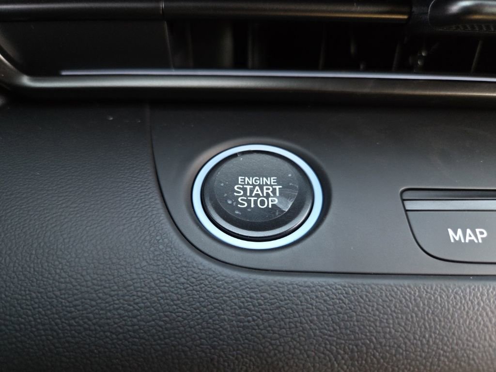 New 2025 Hyundai Elantra N image 33