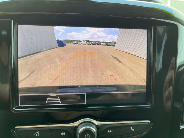 Used 2021 Chevrolet Traverse LS FWD image 22