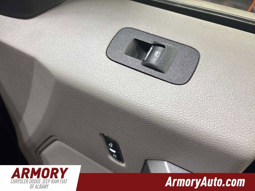 Used 2019 Ford F150 XLT w/ Equipment Group 302A Luxury image 35