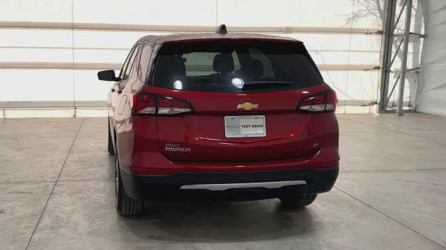Used 2024 Chevrolet Equinox LT FWD image 3
