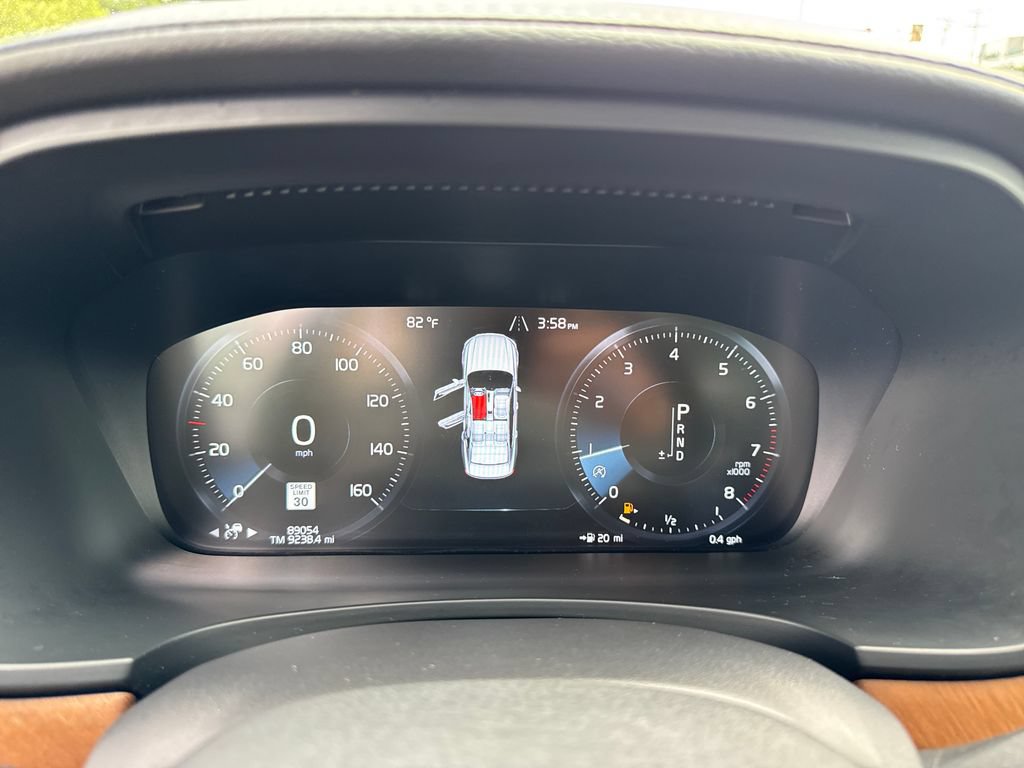 Used 2018 Volvo S90 T6 Inscription w/ Convenience Package AWD/4WD image 15