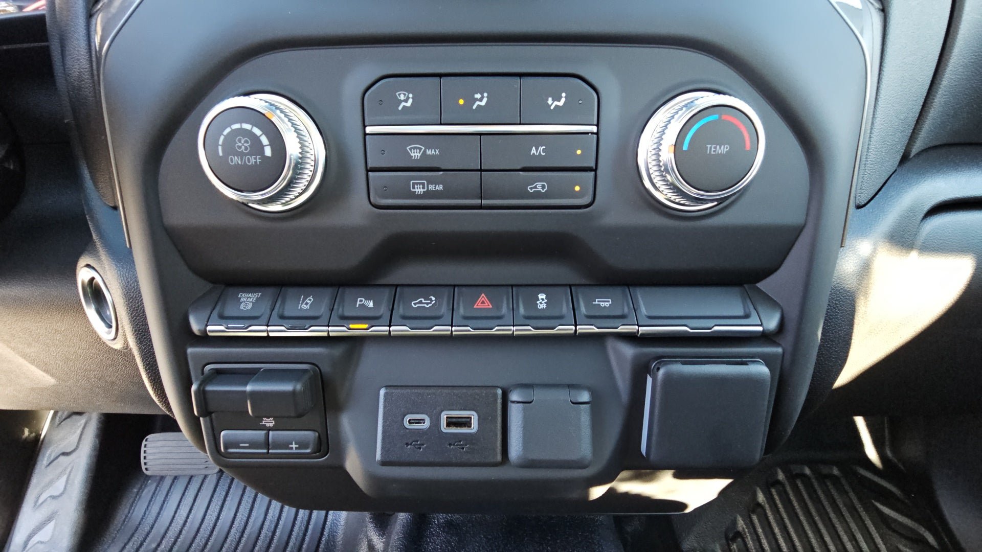New 2025 GMC Sierra 3500 Pro w/ 1SA Pro Safety Plus Package RWD image 25