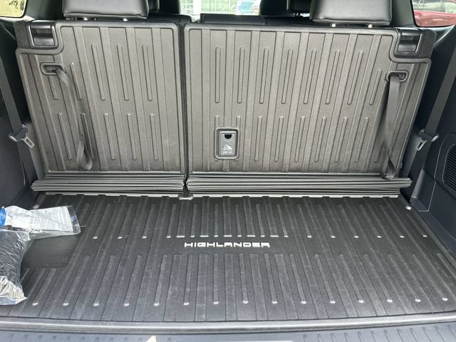 New 2026 Toyota Highlander XSE AWD/4WD image 24