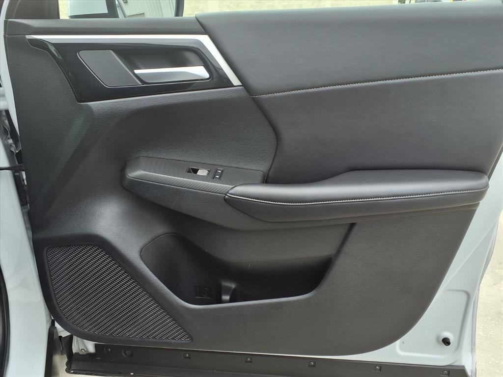 Used 2024 Mitsubishi Outlander SE AWD/4WD image 10