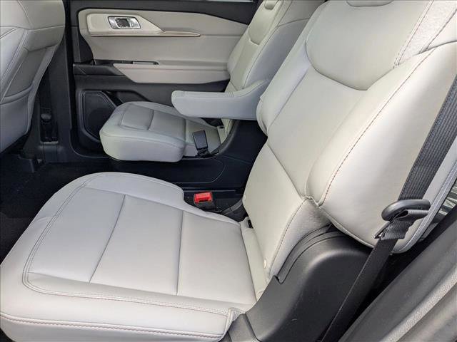 New 2026 Ford Explorer Active image 14