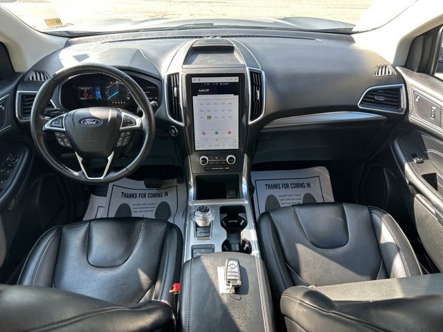 Used 2022 Ford Edge Titanium image 22