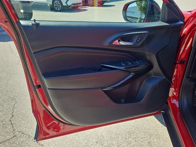New 2026 Chevrolet Trax RS w/ Sunroof Package FWD image 21