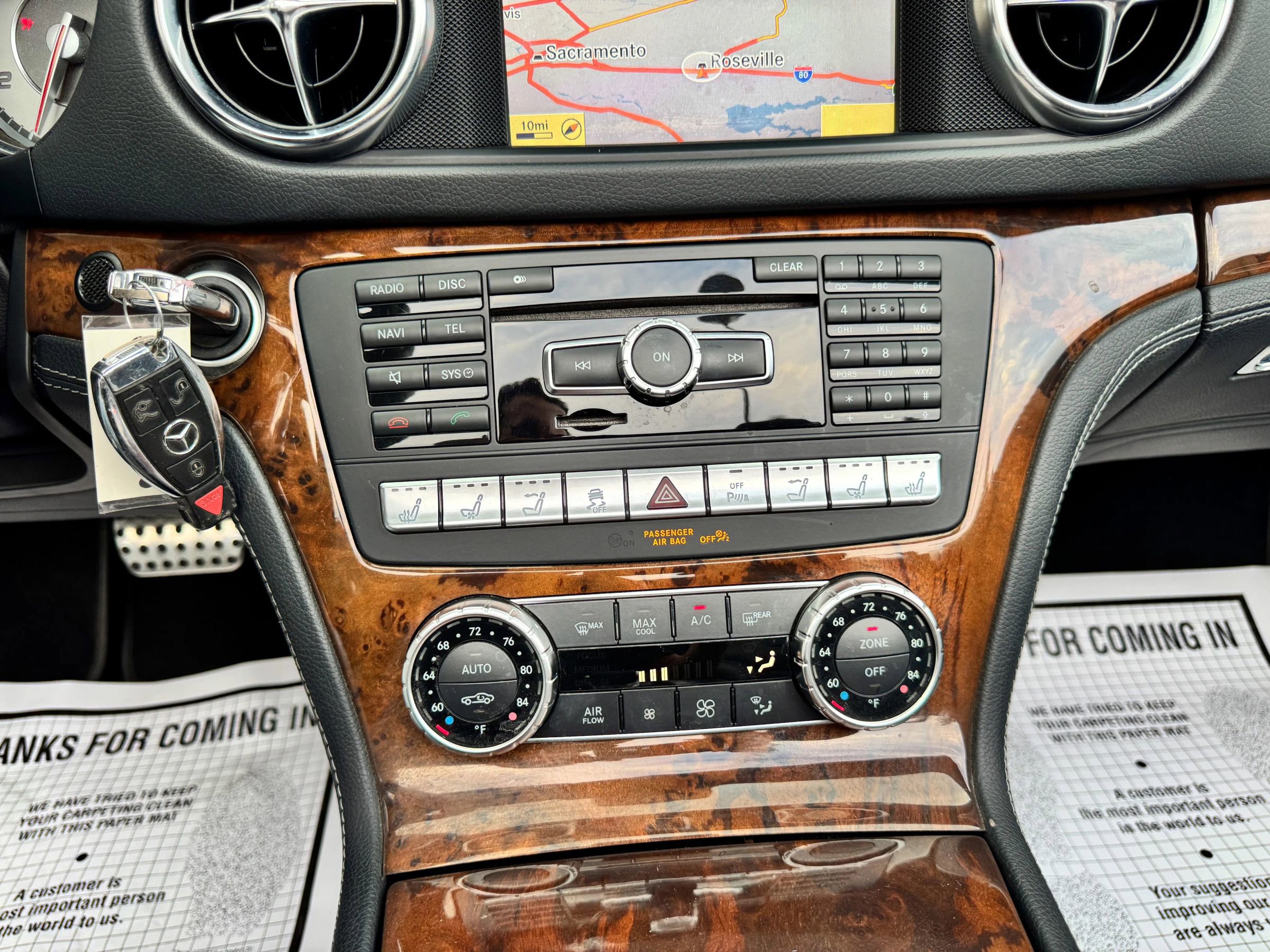 Used 2013 Mercedes-Benz SL 550 image 25