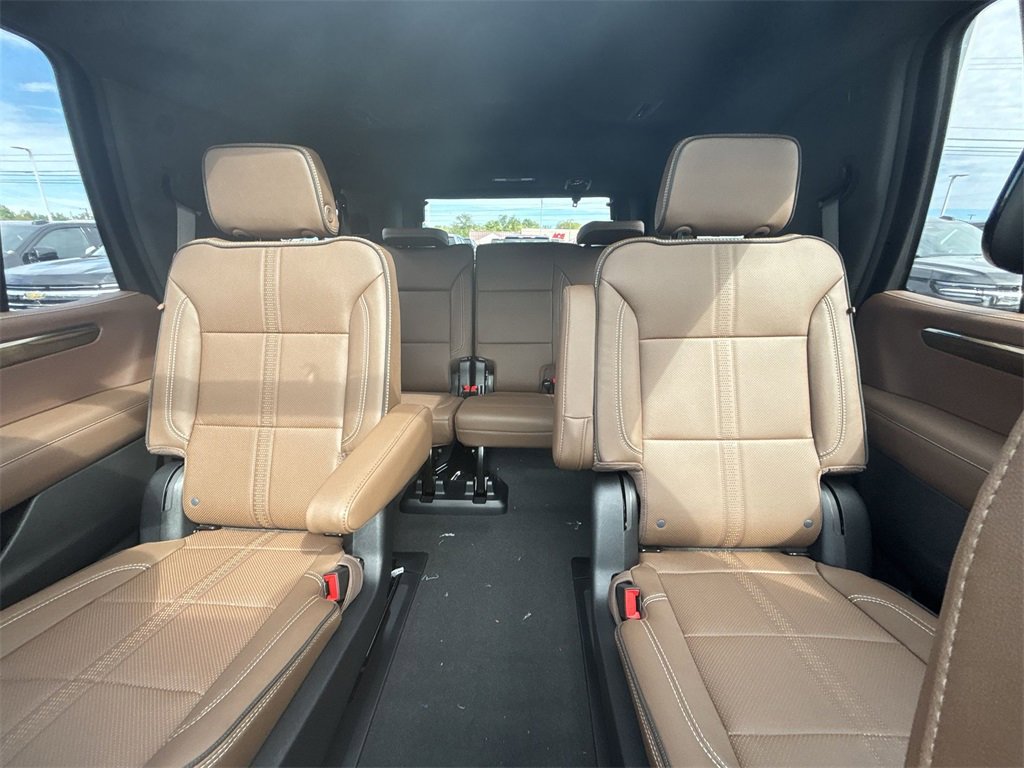 New 2026 Chevrolet Tahoe High Country image 10