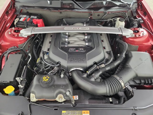 Used 2012 Ford Mustang GT Premium w/ Comfort Pkg RWD image 11