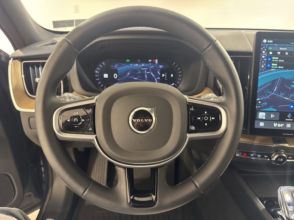 Used 2026 Volvo XC60 B5 Plus w/ Climate Package AWD/4WD image 11