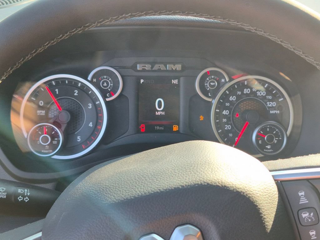 New 2026 RAM 3500 Big Horn AWD/4WD image 16