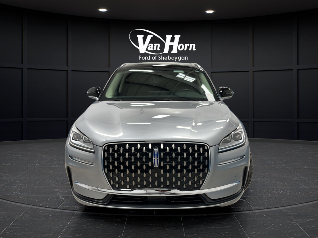Used 2024 Lincoln Corsair Grand Touring w/ Equipment Group 301A AWD/4WD image 8
