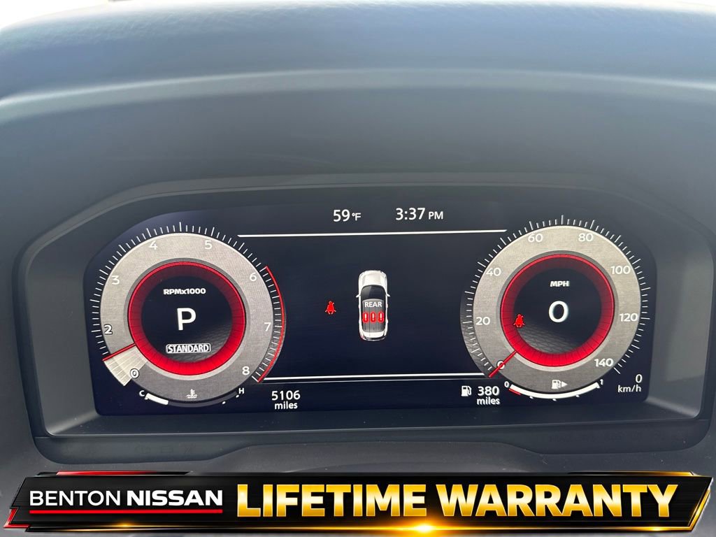 Used 2025 Nissan Rogue Platinum FWD image 13