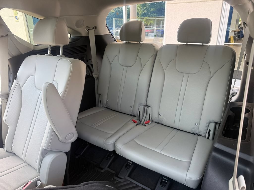 Used 2026 Kia Sorento EX w/ EX Premium Package FWD image 27