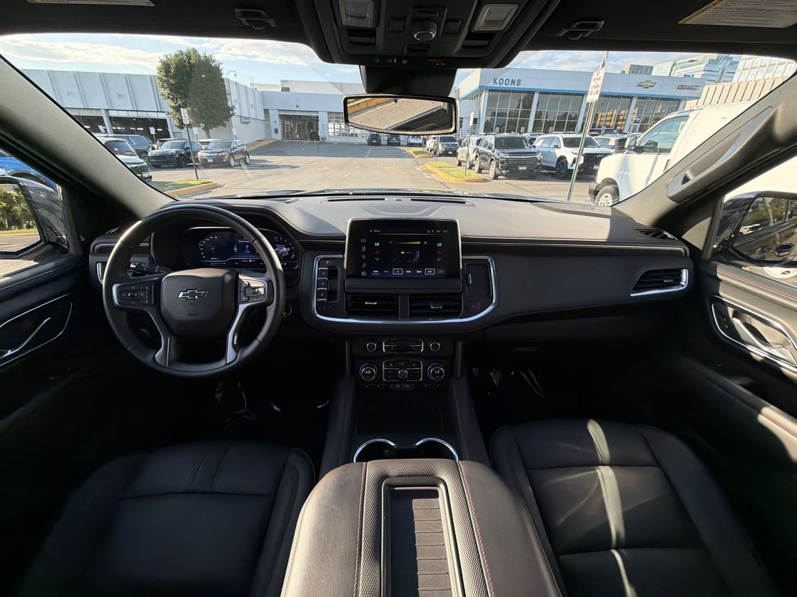 Used 2023 Chevrolet Tahoe RST w/ Luxury Package AWD/4WD image 23