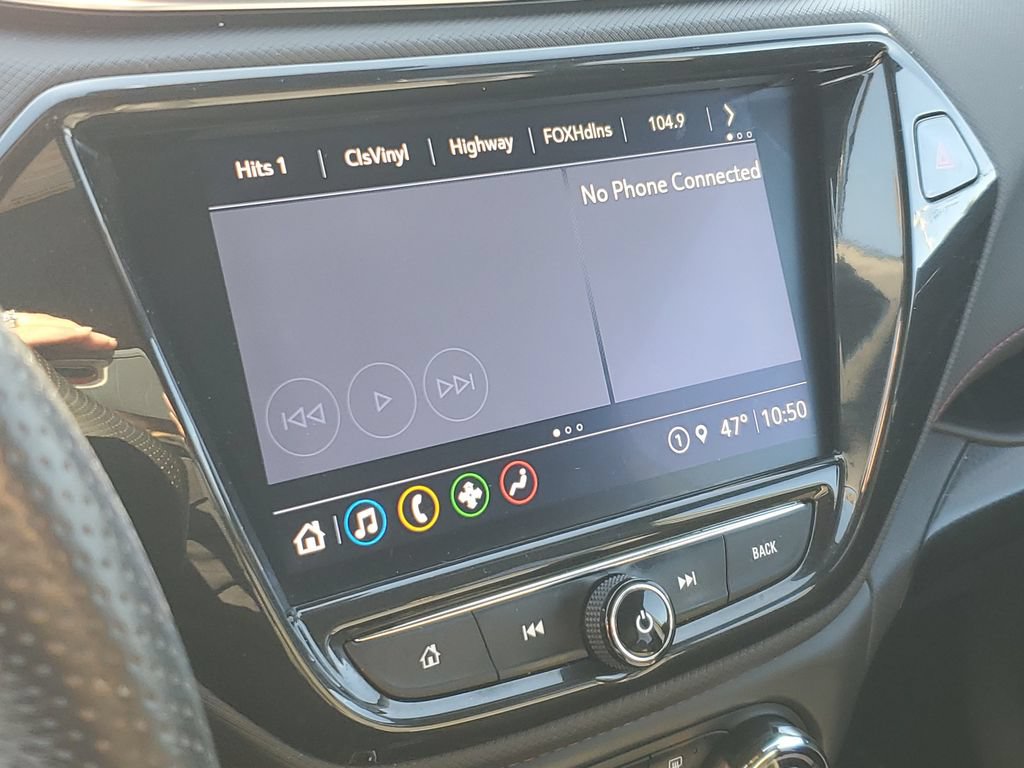Used 2022 Chevrolet TrailBlazer RS w/ Sun and Liftgate Package FWD image 18