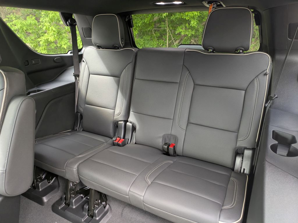 New 2026 GMC Yukon Elevation w/ Elevation Premium Package AWD/4WD image 28