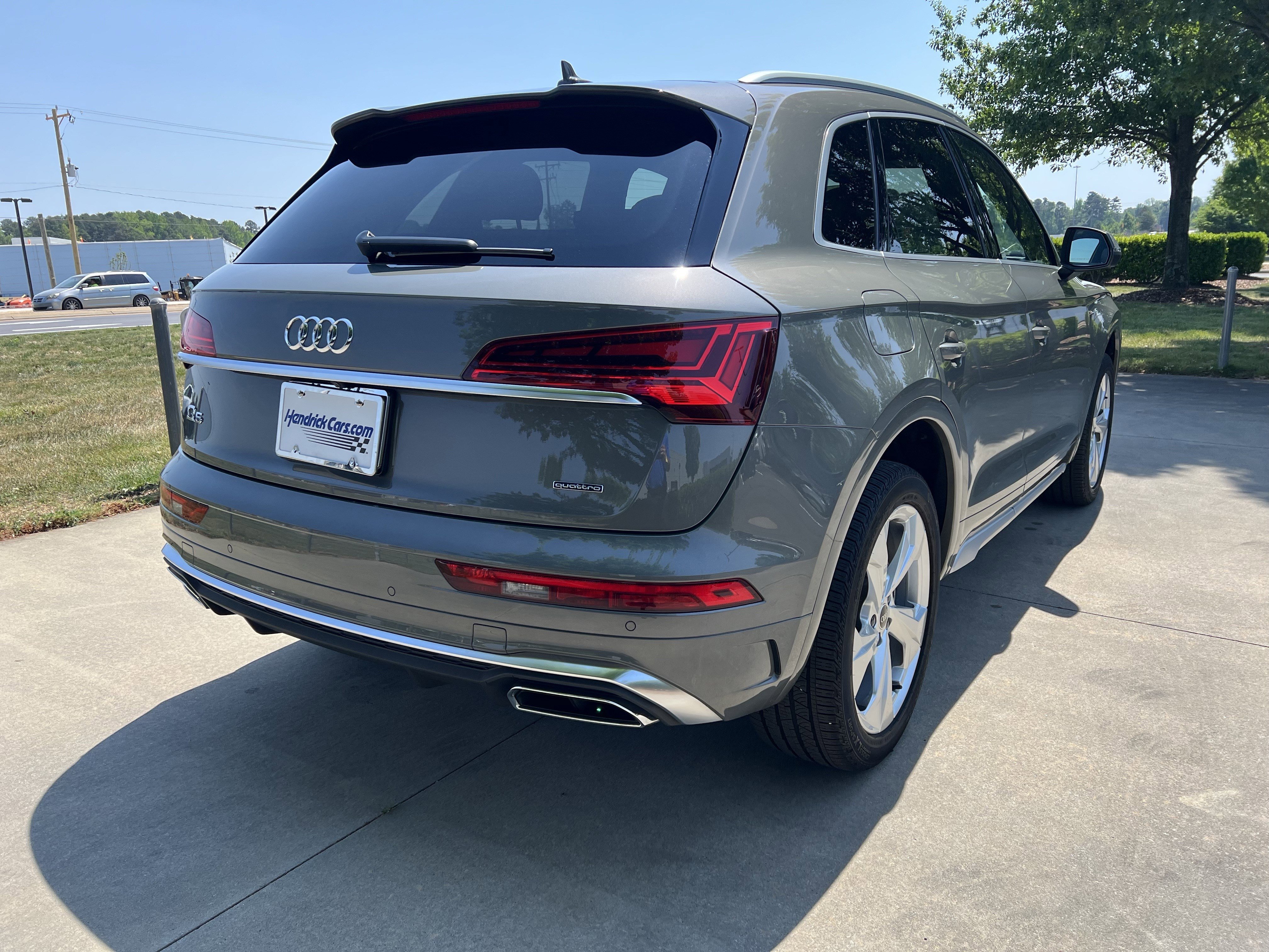 Used 2024 Audi Q5 2.0T Premium Plus AWD/4WD image 9