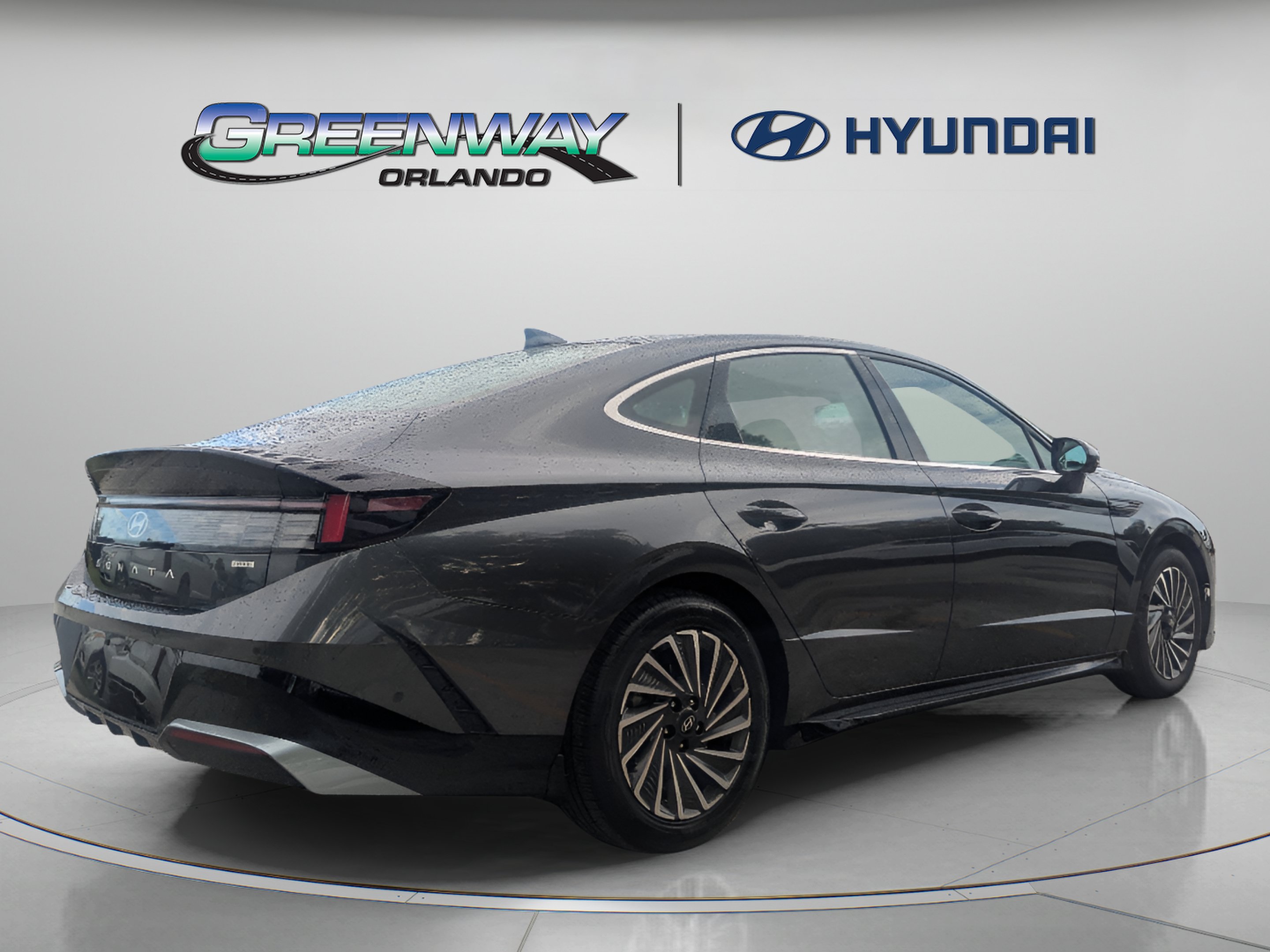 Used 2024 Hyundai Sonata Limited FWD image 8