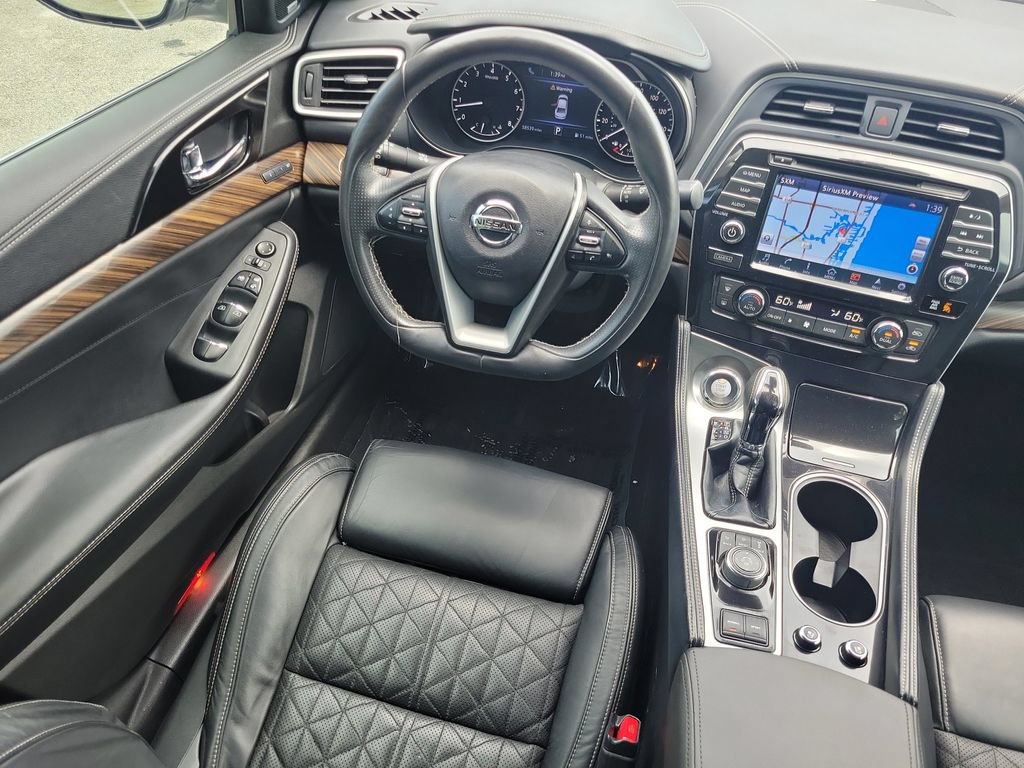 Used 2017 Nissan Maxima Platinum FWD image 21