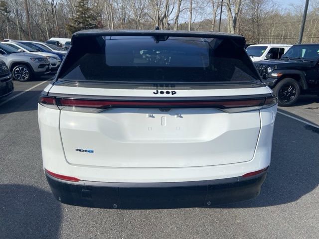 Used 2024 Jeep Wagoneer Launch Edition image 5